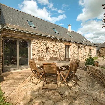 Le Domaine De La Brécinière - Jolie Longère Pour 15 Bourgon